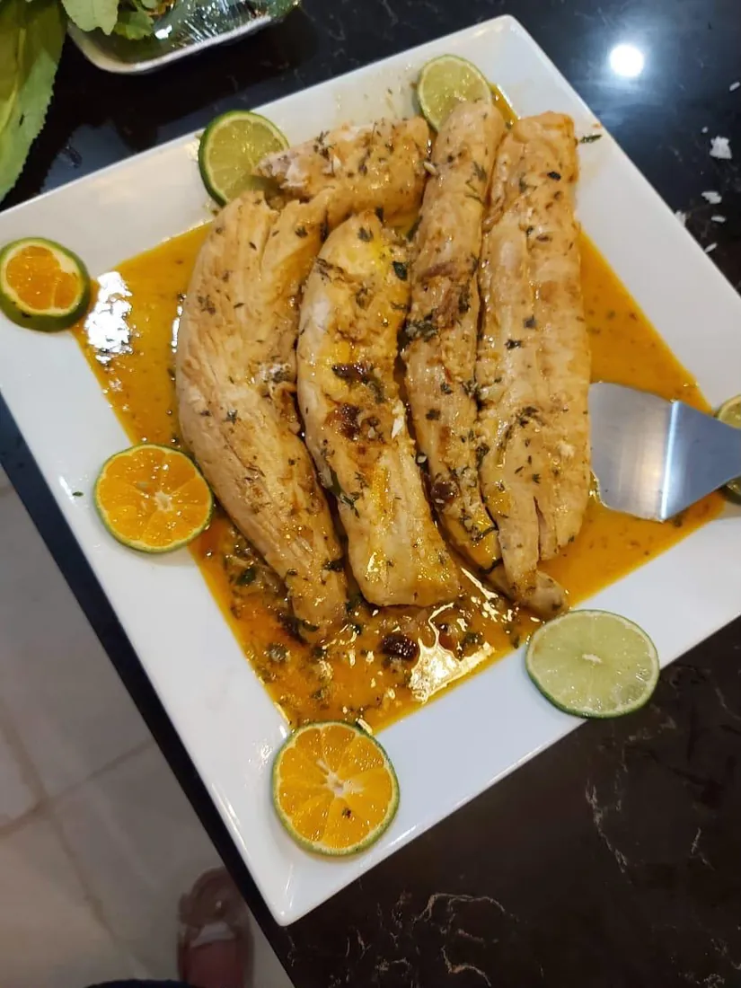 Fish fillets in citrus sauce